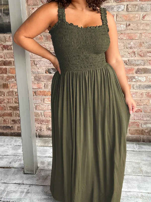 Amazon Rainforest Green Ruched Bodice Sleeveless Plus Size Full-Length Dress